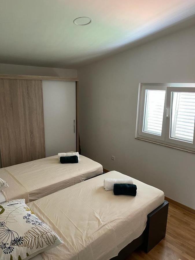 Apartman Nature Zvecanje Buitenkant foto