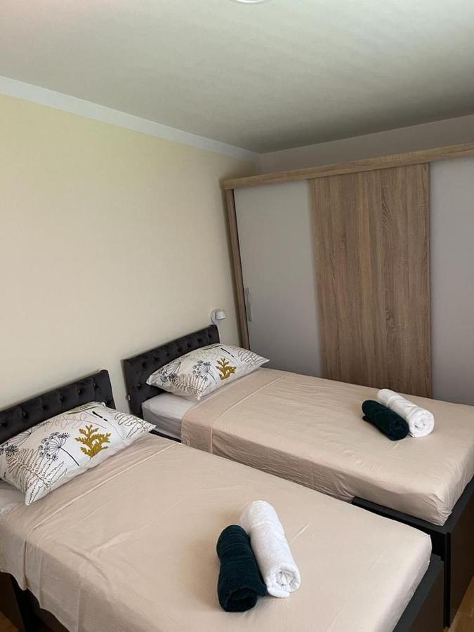 Apartman Nature Zvecanje Buitenkant foto